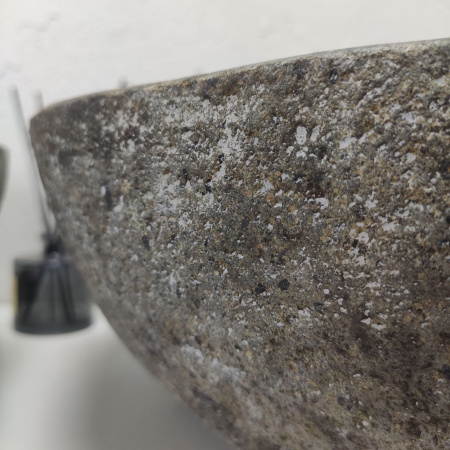 Накладная раковина из речного камня RS01464 БЛИЗНЕЦЫ (54*50*16) фото