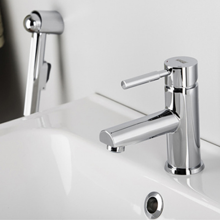 Смеситель для раковины с гигиеническим душем WasserKRAFT Main 4108 фото