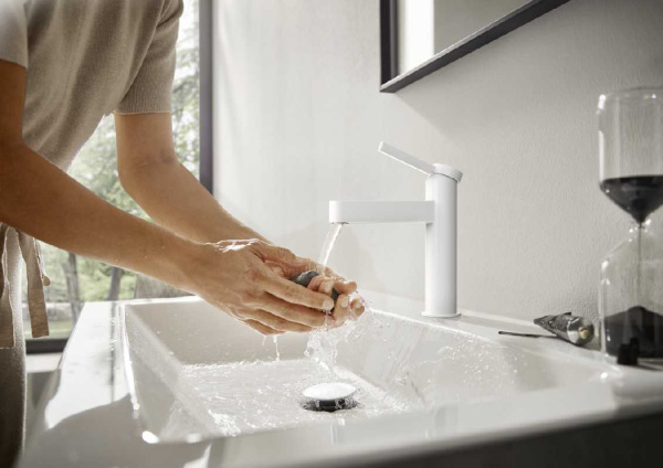 Смеситель для раковины Hansgrohe Finoris 76010700 белый матовый фото
