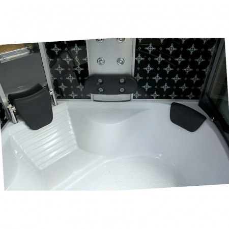 Акриловая ванна River 150/150/55 фото