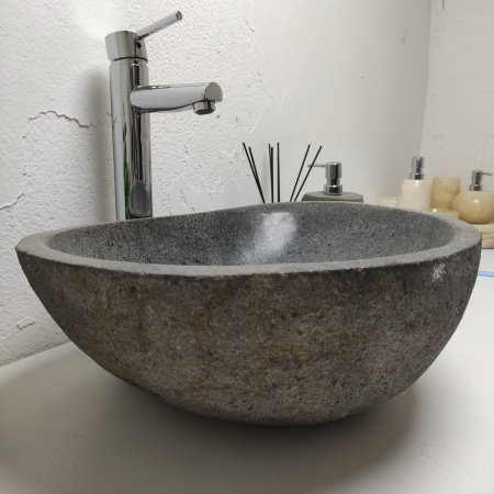 Накладная раковина из речного камня RS01299 (47*37*17) фото