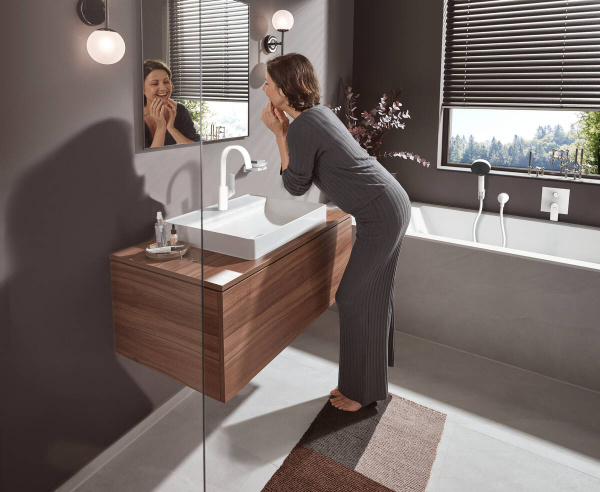 Высокий смеситель для раковины Hansgrohe Vivenis 75030700 белый матовый фото