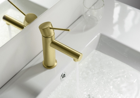 Смеситель для раковины Timo Saona 2361/17F Золото матовое фото