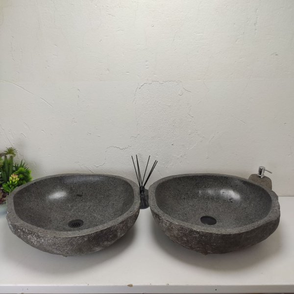 Накладная раковина из речного камня RS01464 БЛИЗНЕЦЫ (54*50*16) фото