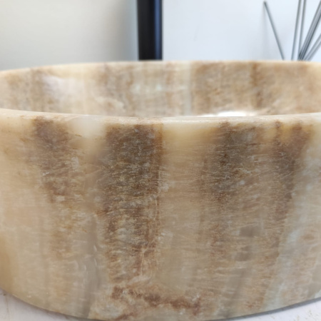 Накладная раковина из оникса Oval Yellow OY-00700 (52*38*14см) фото