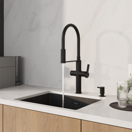 Смеситель для кухни под фильтр Iddis Ikon IKNBLFFi05 черный матовый фото