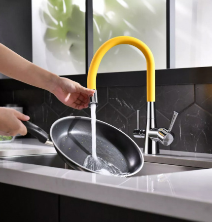 Смеситель для кухни с фильтром для воды Lemark Comfort LM3075C-Yellow фото