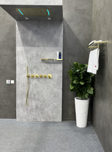 Душевая система встроенная с термостатом Timo Saona SX-2319/17SM матовое золото фото