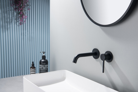 Настенный смеситель для раковины Timo Saona 2372/03SM Черный фото