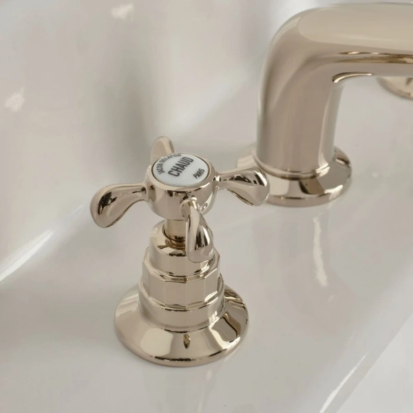 Смеситель для раковины Jacob Delafon Cleo1889 E24306-BGG золото фото