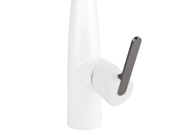 Смеситель для кухни с выдвижной лейкой Kaiser Claro 22144-24 белый матовый/оружейная сталь фото