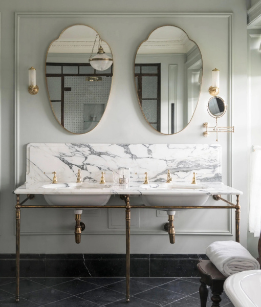 Зеркало в тонкой раме Art-Zerkalo Milis Gold SM130GL 55x89 золото фото