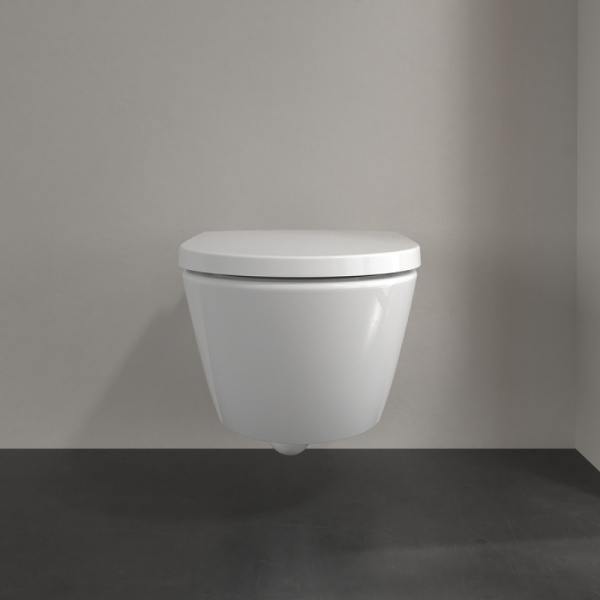 Унитаз подвесной Villeroy&Boch Subway 3.0 4670TS01 с сиденьем soft close фото