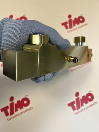 Душевая система (стойка) Timo Tetra-Thermo SX-0169/17 матовое золото фото