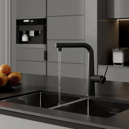 Смеситель для кухни с выдвижной лейкой Iddis Pure PURBLPFi05 черный матовый фото