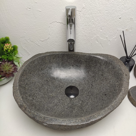 Накладная раковина из речного камня RS01299 (47*37*17) фото