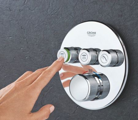 Душевая система скрытого монтажа Grohe SmartControl Perfect 34705000 фото