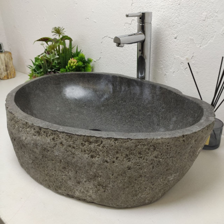 Накладная раковина из речного камня RS01238 (63*42*15) фото