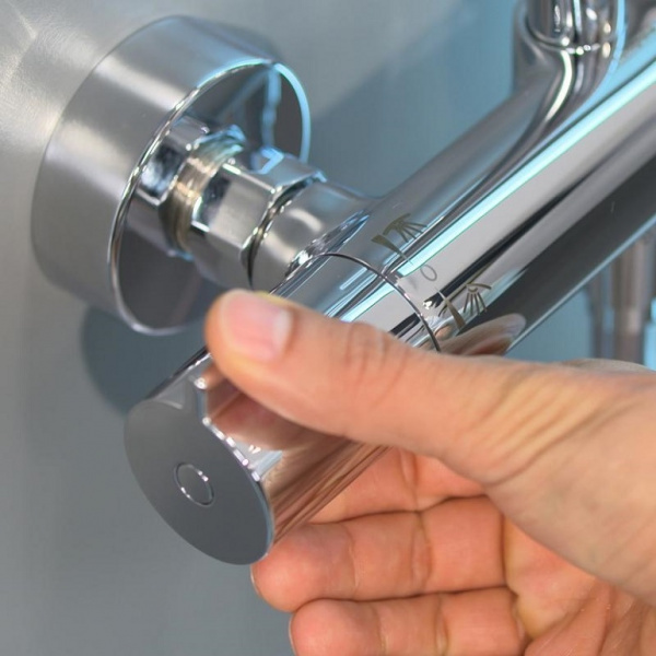 Душевая система с тропическим душем Hansgrohe Crometta S Showerpipe 240 1jet 27267000 фото