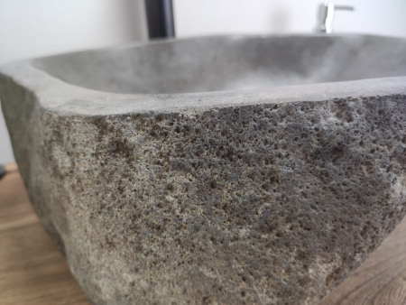 Накладная раковина из речного камня RS0602 (48*40*15) фото