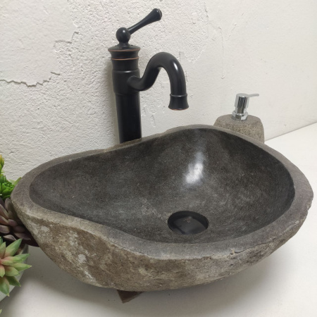 Накладная раковина из речного камня RS01489 (42*32*15) фото