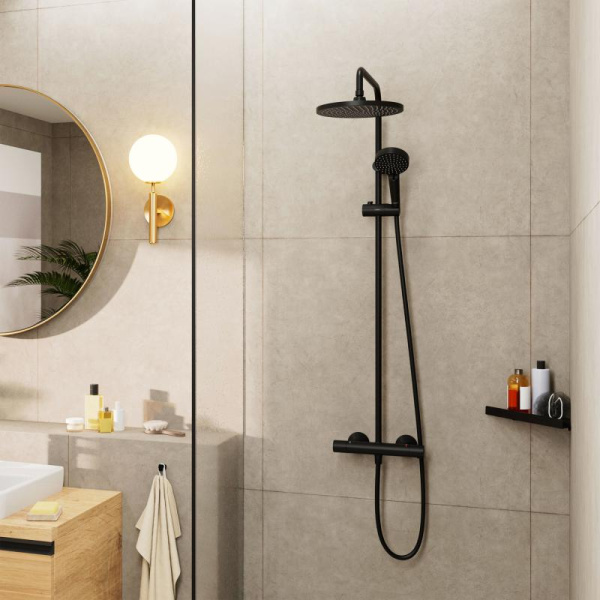 Душевая система (стойка) с термостатом Hansgrohe Vernis Blend 26426670 черная матовая фото