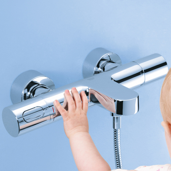 Термостатический смеситель для ванны с душем Grohe Grohtherm 3000 Cosmopolitan 34276000 фото