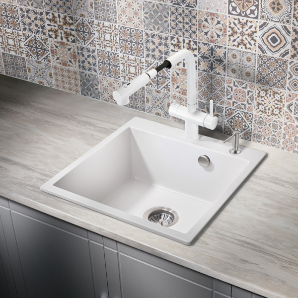 Смеситель для кухни под фильтр с вытяжной лейкой Milacio Ultra Monte MCU.561.WH белый фото