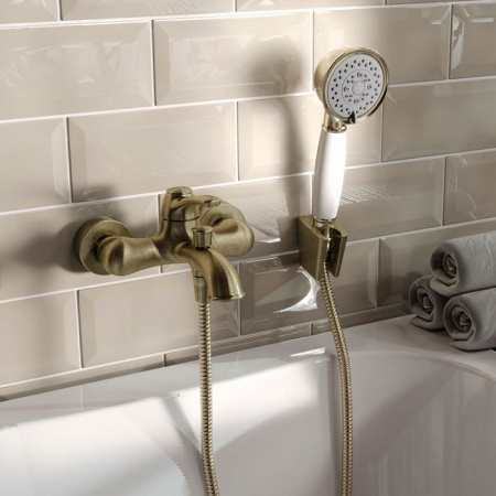 Смеситель для ванны Iddis Oldie OLDBR00i02 фото