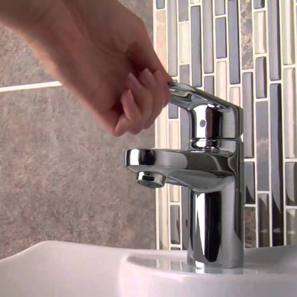 Смеситель для раковины Grohe Europlus II 32612002 фото