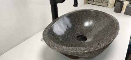 Накладная раковина из речного камня RS0802 (50*36*15) фото