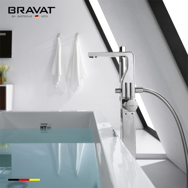 Напольный смеситель для ванны Bravat Arc F66061C-B3-ENG фото
