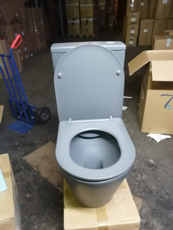 Унитаз напольный безободковый с функцией биде SantiLine SL-5014MG фото