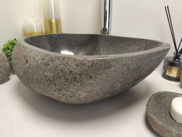 Накладная раковина из речного камня RSM0628 (43*36*15) фото