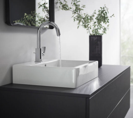 Смеситель для раковины Hansgrohe Vernis Shape 71564000 хром фото