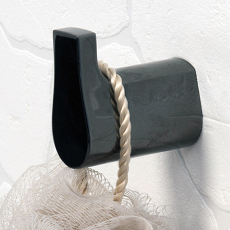 Крючок для ванной одинарный WasserKRAFT Glan K-5123 черный глянец фото