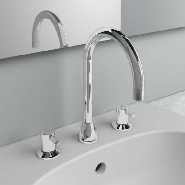 Двухрычажный смеситель для раковины Ideal Standard CERALINE BC196AA фото