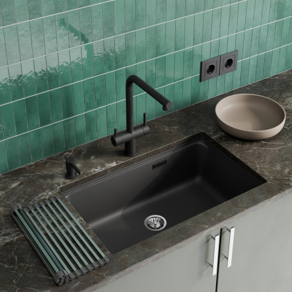 Смеситель для кухни под фильтр с вытяжной лейкой Milacio Ultra Monte MCU.561.TB черный фото