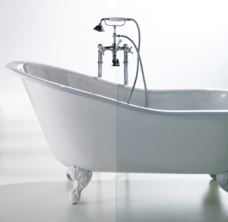 Чугунная ванна Simas 30100 153х77 покрытая эмалью внутри и снаружи на ножках фото