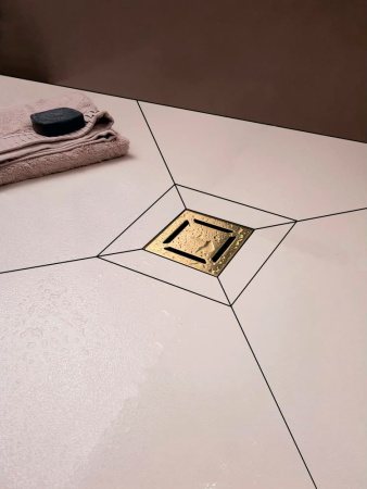 Душевой трап Berges Wasserhaus Platz Norma 092059 15x15 см, золото фото