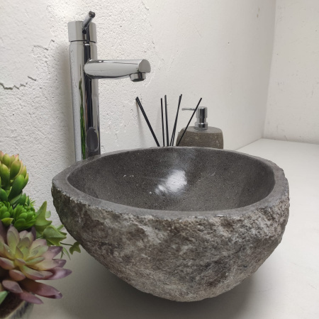 Накладная раковина из речного камня RS01324 (37*31*15) фото