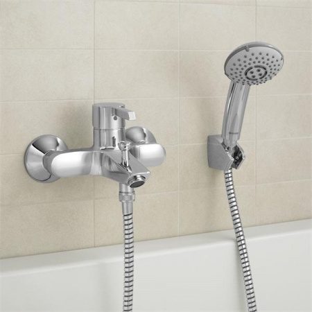 Смеситель для ванны с душем Hansa Pinto 45112103 фото