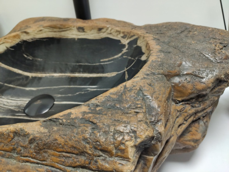 Накладная раковина из окаменелого дерева FSB-0408 (76*41*17) фото