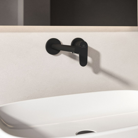 Настенный смеситель для раковины Ideal Standard Ceralife BE019XG черный матовый фото