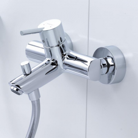 Смеситель для ванны с душем Hansgrohe Talis S 72400000 фото