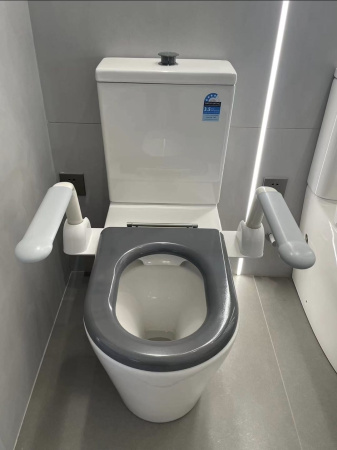 Унитаз-компакт для инвалидов SantiLine SL-3010 с сиденьем фото
