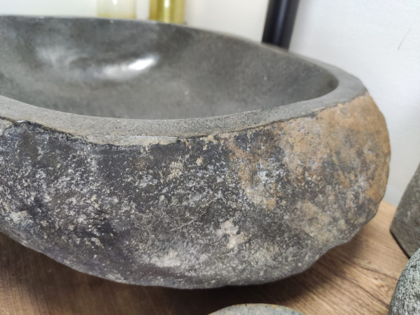 Накладная раковина из речного камня RS0601 (50*39*15) фото