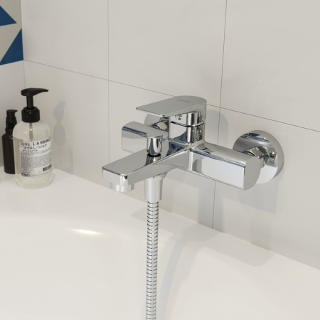 Смеситель для ванны Iddis Bridge BRDSB00i02WA фото