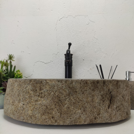 Накладная раковина из речного камня RS01484 (56*37*15) фото