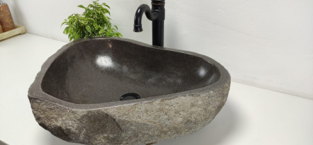 Накладная раковина из речного камня RS0792 (57*45*15) фото